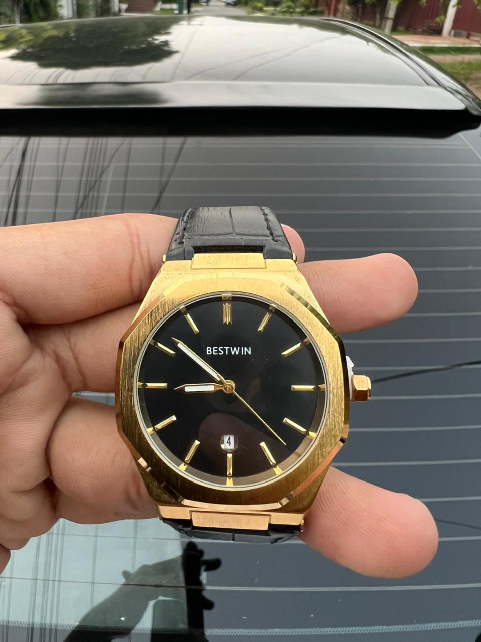 BESTWIN GOLD  OCTAGONAL CASE FOR MEN