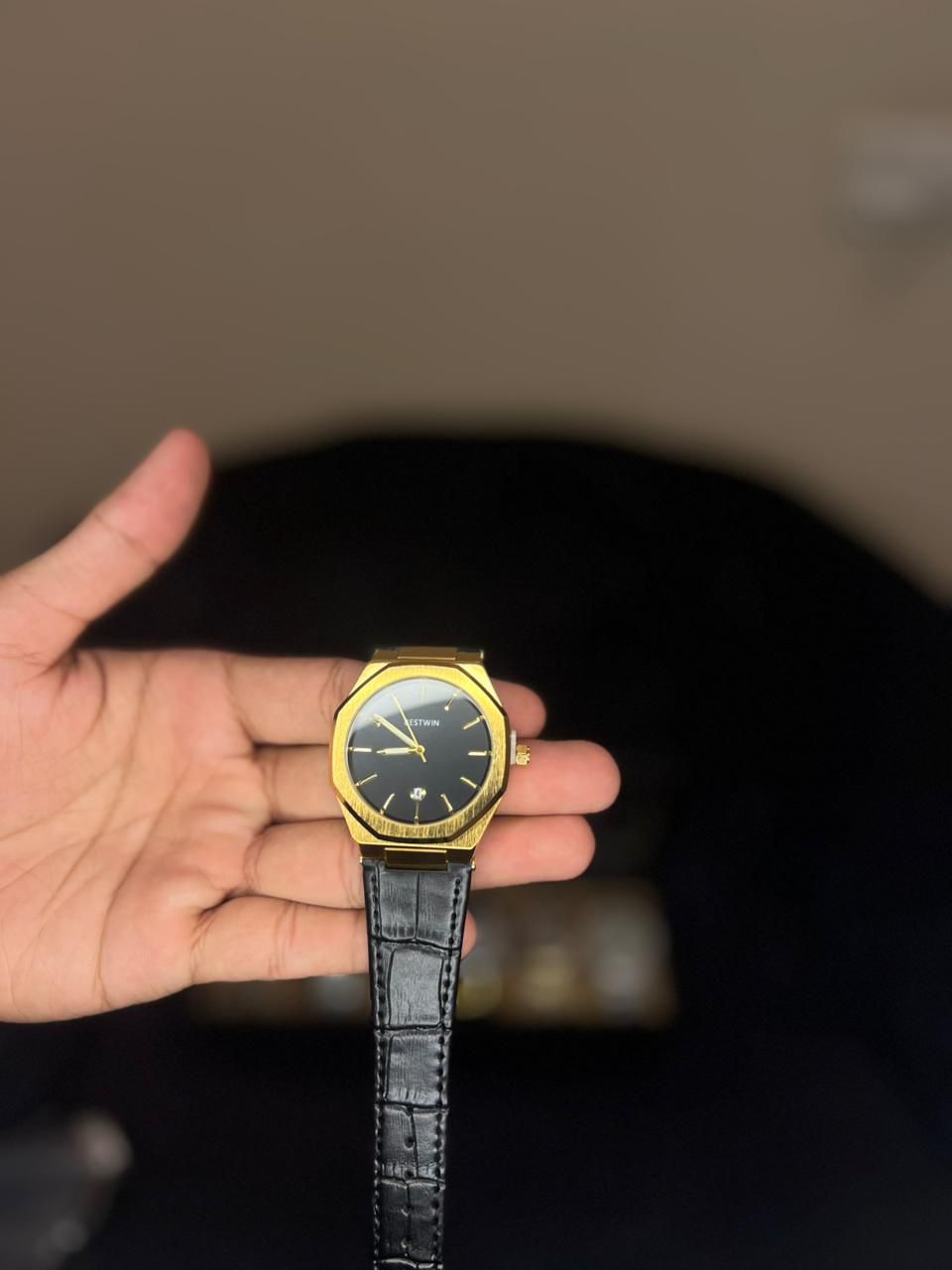 BESTWIN GOLD  OCTAGONAL CASE FOR MEN