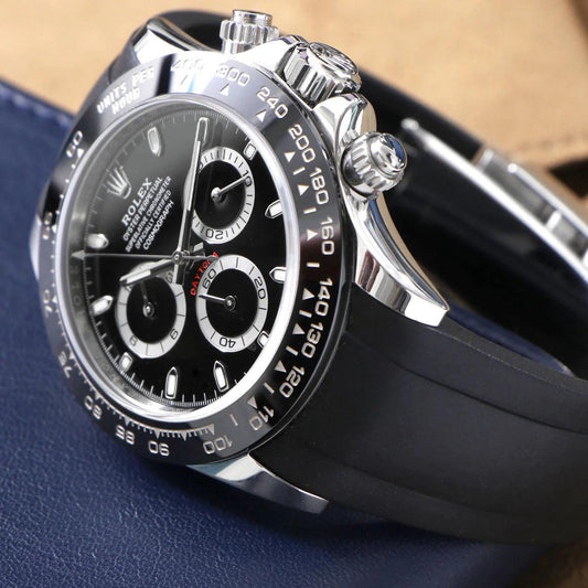 ROLEX COSMOGRAPH DAYTONA SILICONE STRAP WATCH FOR MEN